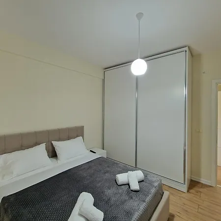 아파트 Ajlamia Vlorë